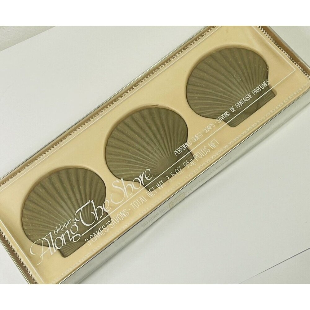 Delagar ALONG THE SHORE Seashell Perfumed Guest Soaps 3.5 oz New Vintage